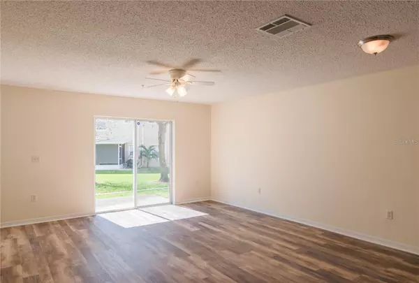 Winter Springs, FL 32708,453 TRADITION LN