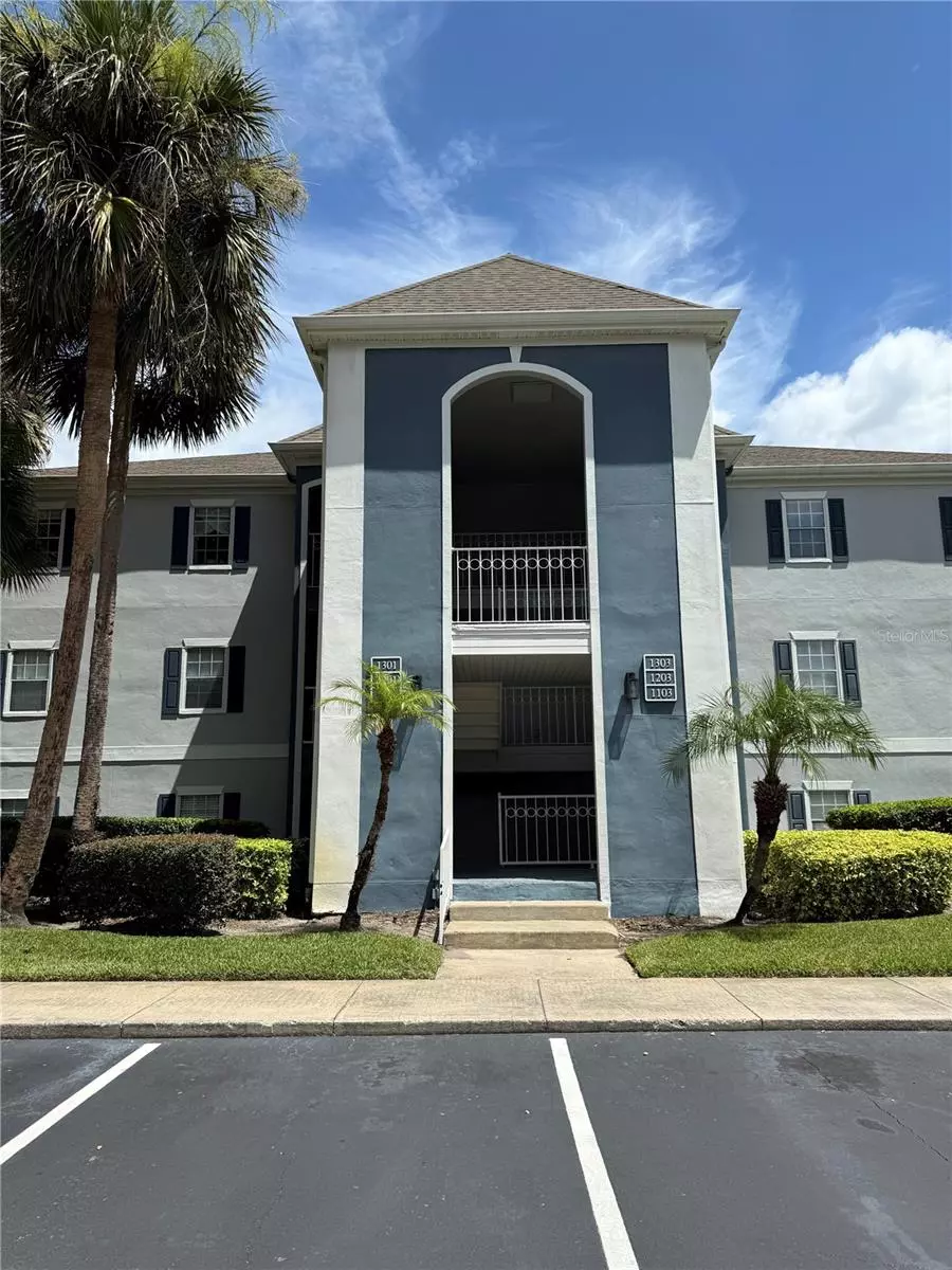 Longwood, FL 32779,1203 CLUBSIDE DR #1203