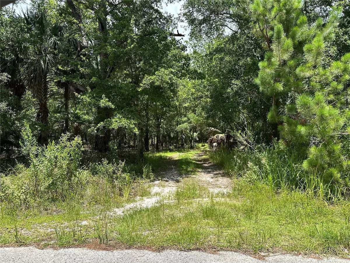 Sanford, FL 32771,724 MALLARD DR