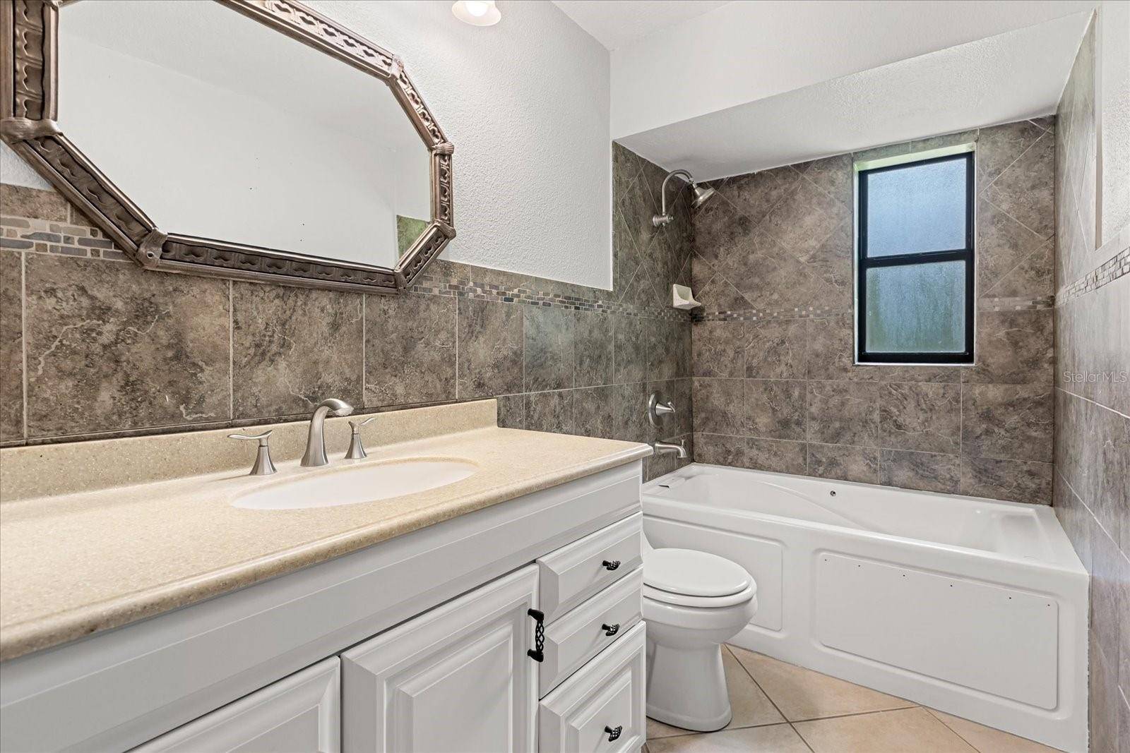 Apopka, FL 32712,575 LAKE MCCOY DR