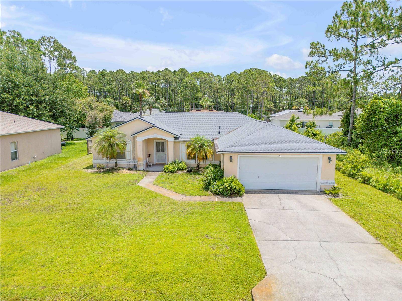 19 POTTERS LN, Palm Coast, FL 32164