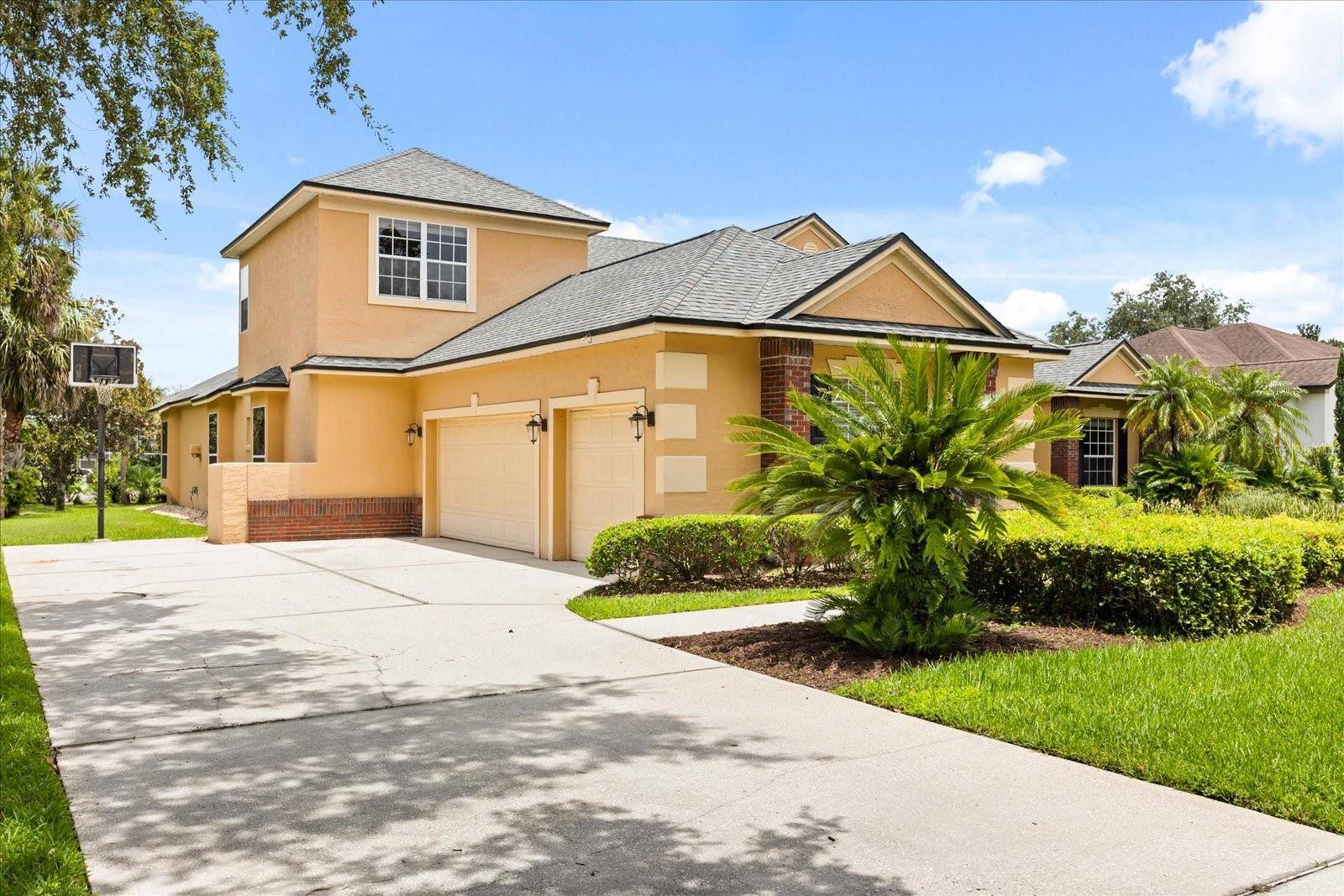 Winter Springs, FL 32708,213 HEATHERWOOD CT