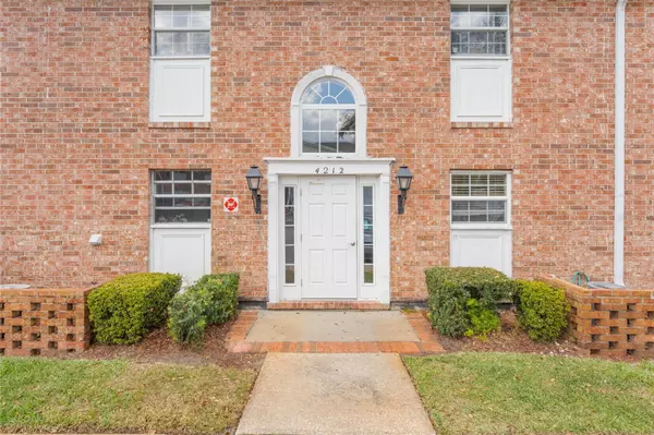 4212 LAKE UNDERHILL RD #5, Orlando, FL 32803