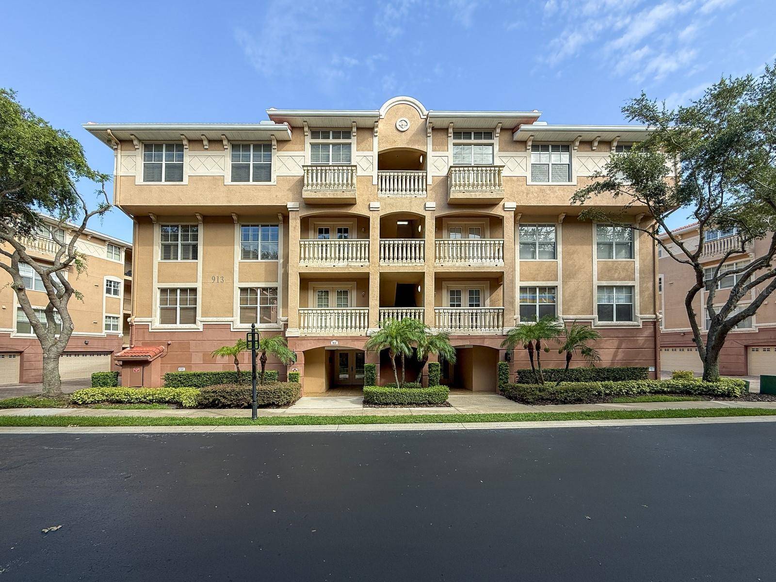 913 LOTUS VISTA DR #302, Altamonte Springs, FL 32714
