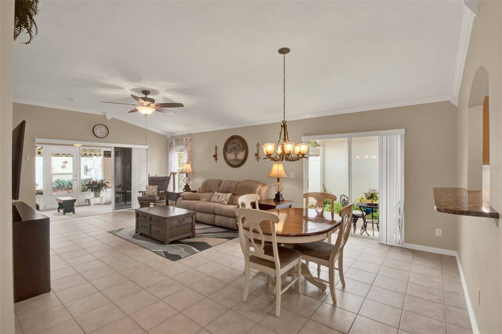 Winter Haven, FL 33884,3372 LIVINGSTON WAY