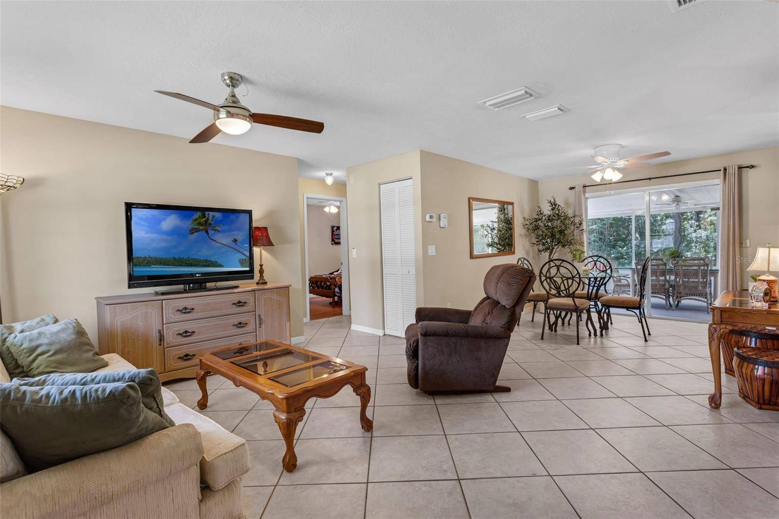 Debary, FL 32713,143 CARACAS RD