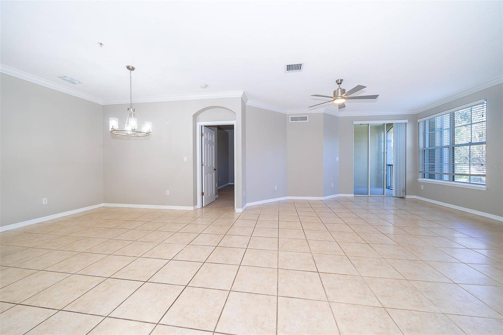 Windermere, FL 34786,11565 MIZZON DR #814
