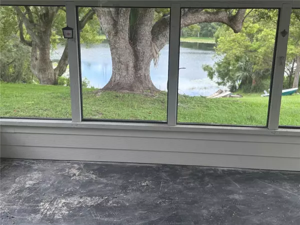 Debary, FL 32713,22 SANTIAGO RD