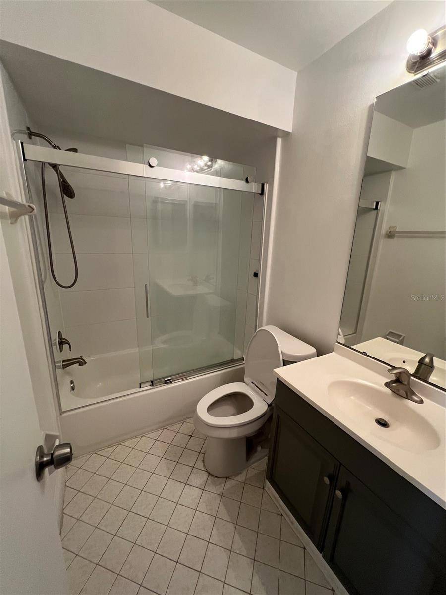 Orlando, FL 32822,6078 WILLOWPOINTE CIR #203