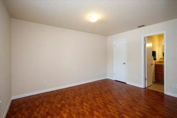 Orlando, FL 32835,1083 S HIAWASSEE RD #617