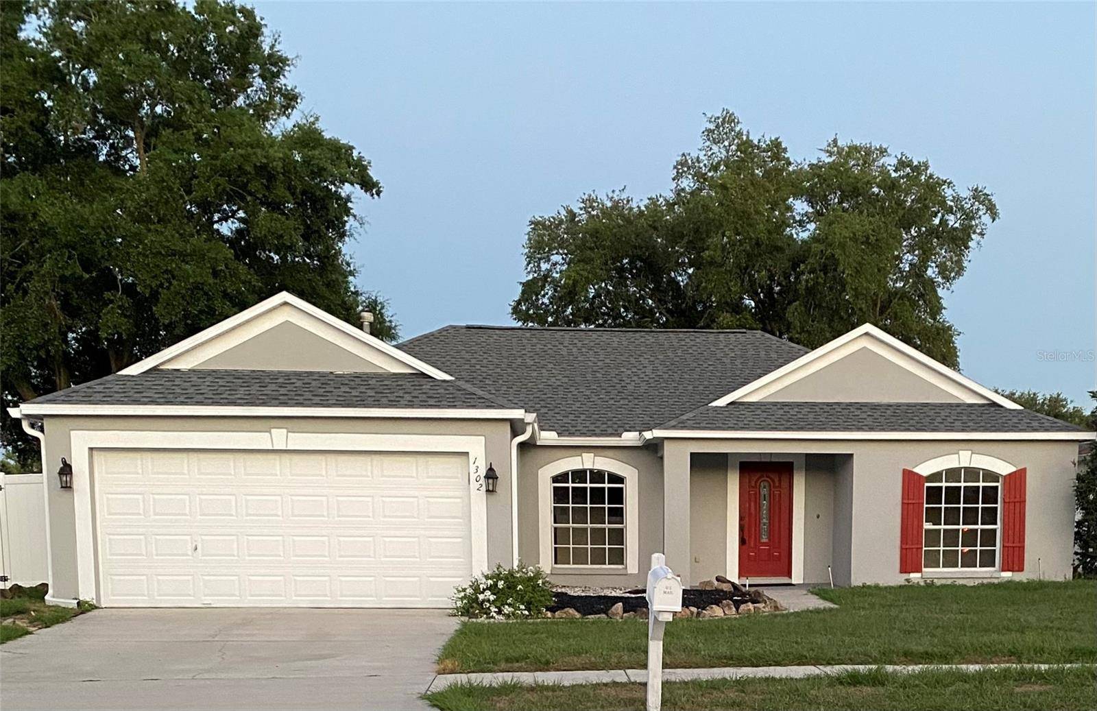 1302 AVONWOOD CT, Lutz, FL 33559