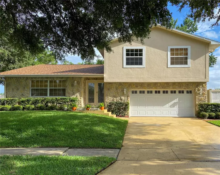 8632 TARRAGON DR, Orlando, FL 32825