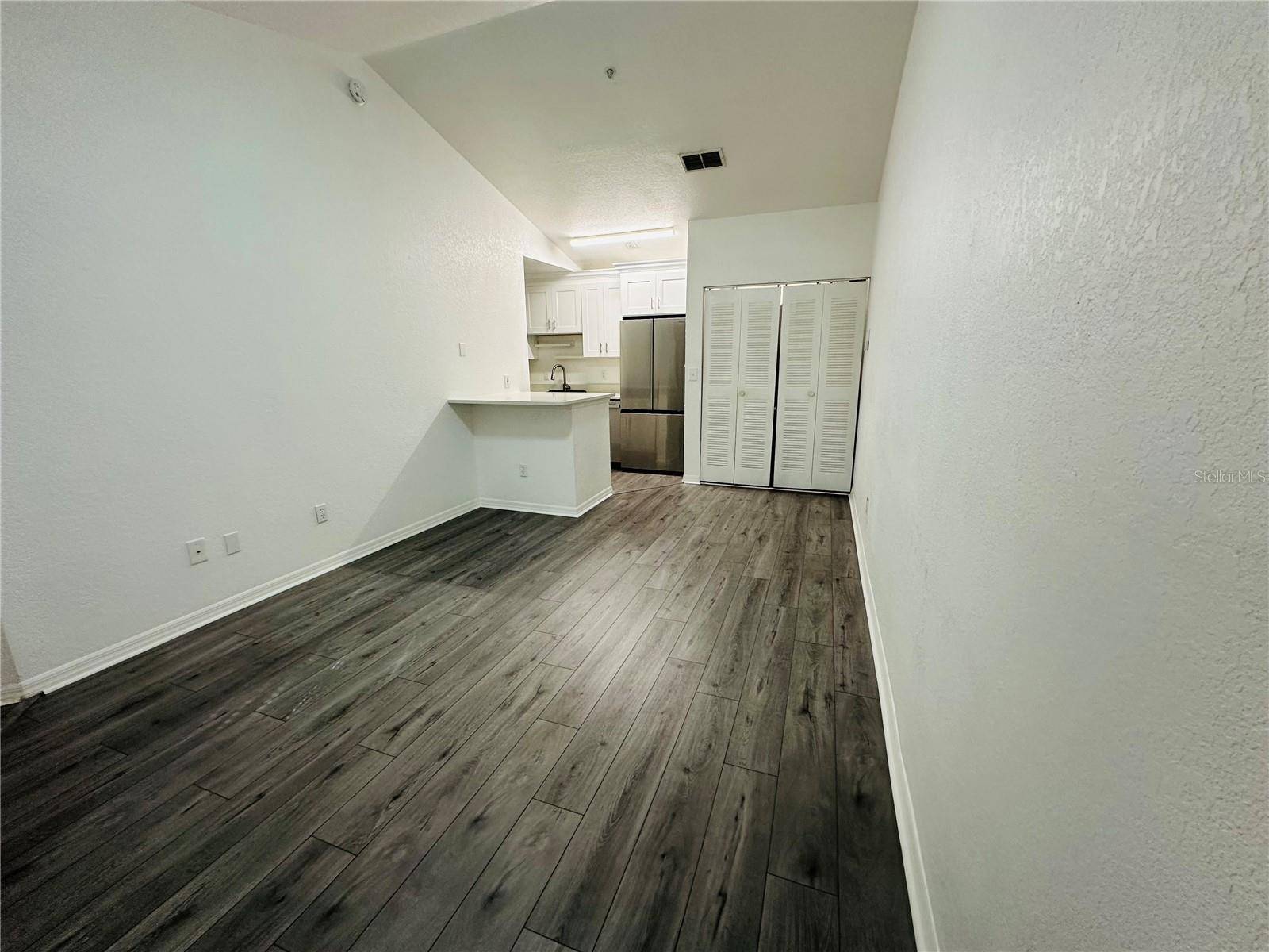 Orlando, FL 32835,6328 RALEIGH ST #816