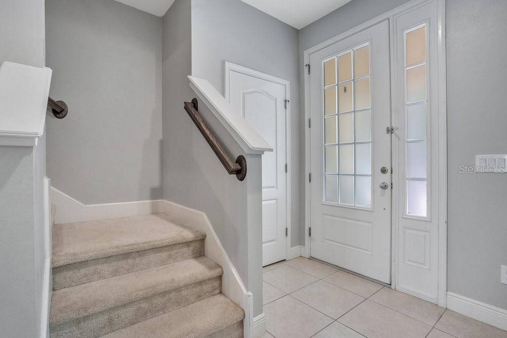 Windermere, FL 34786,8630 VIA TAVOLERIA WAY