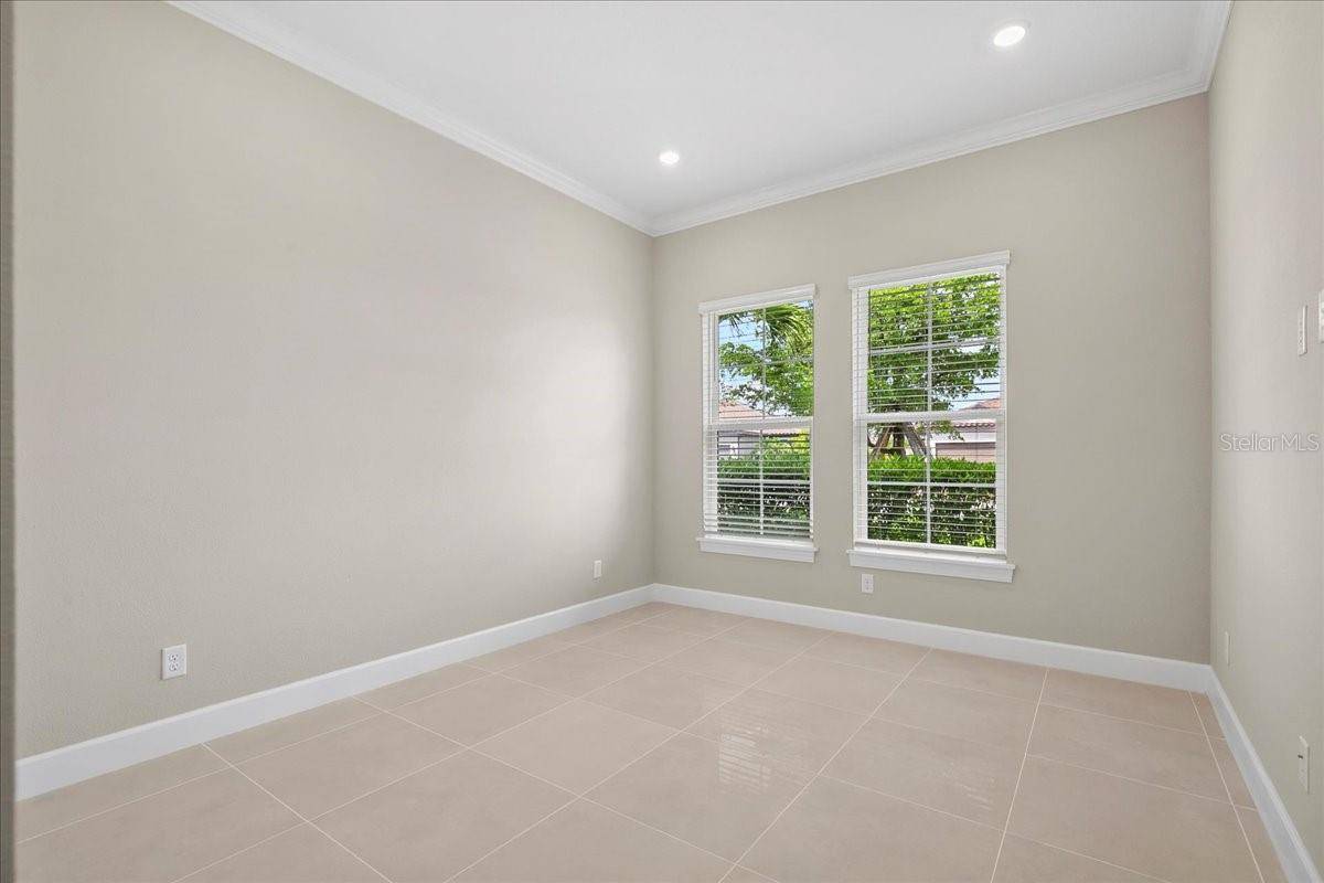 Bradenton, FL 34203,6255 PLATEAU CT