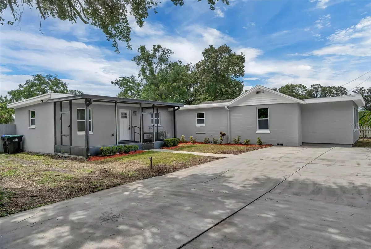 Orlando, FL 32811,325 N PINE HILLS RD