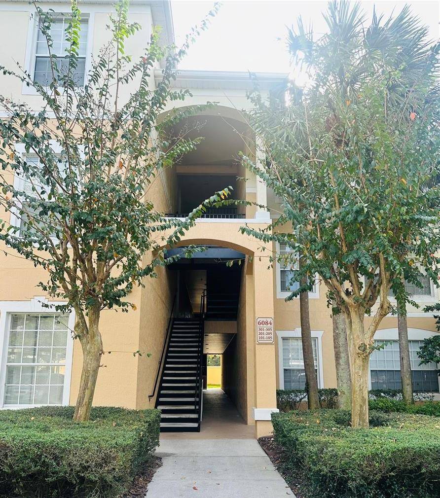 Orlando, FL 32835,6084 STEVENSON DR #202