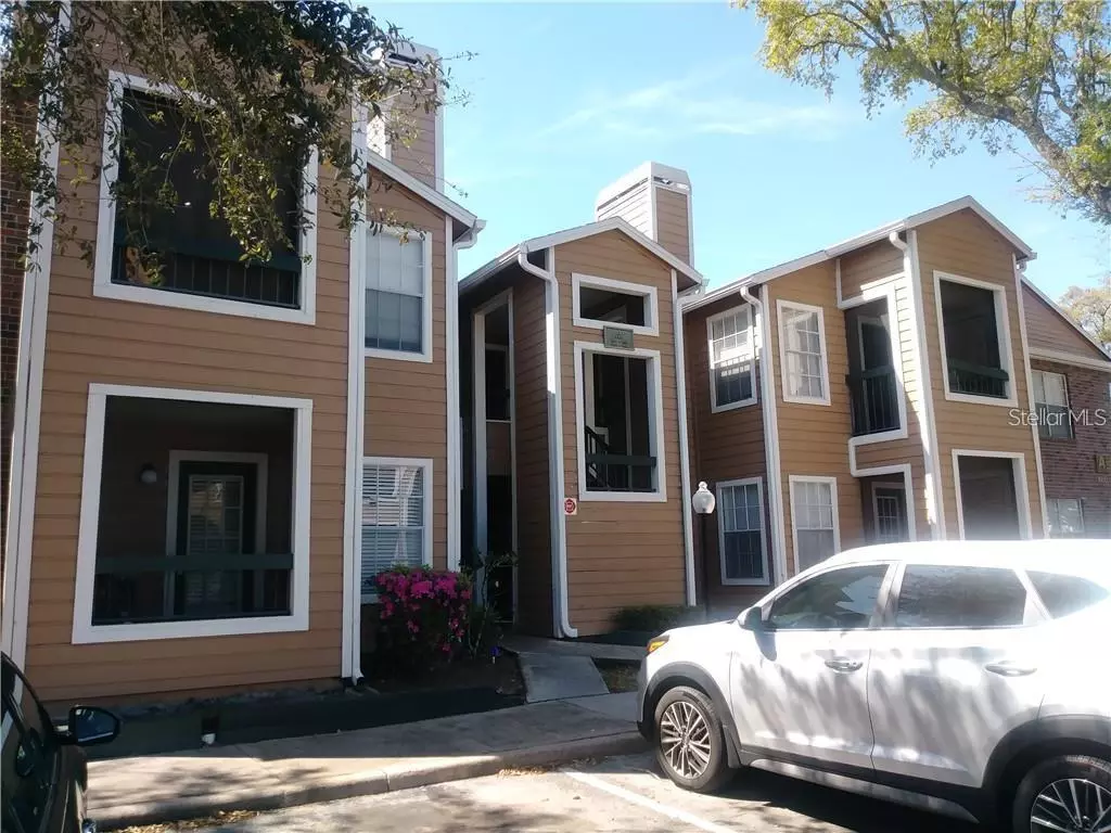 Orlando, FL 32822,4400 THORNBRIAR LN #105