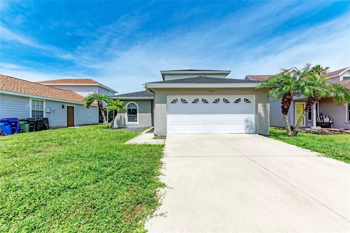 Sarasota, FL 34233,5453 COLONY LAKE LN