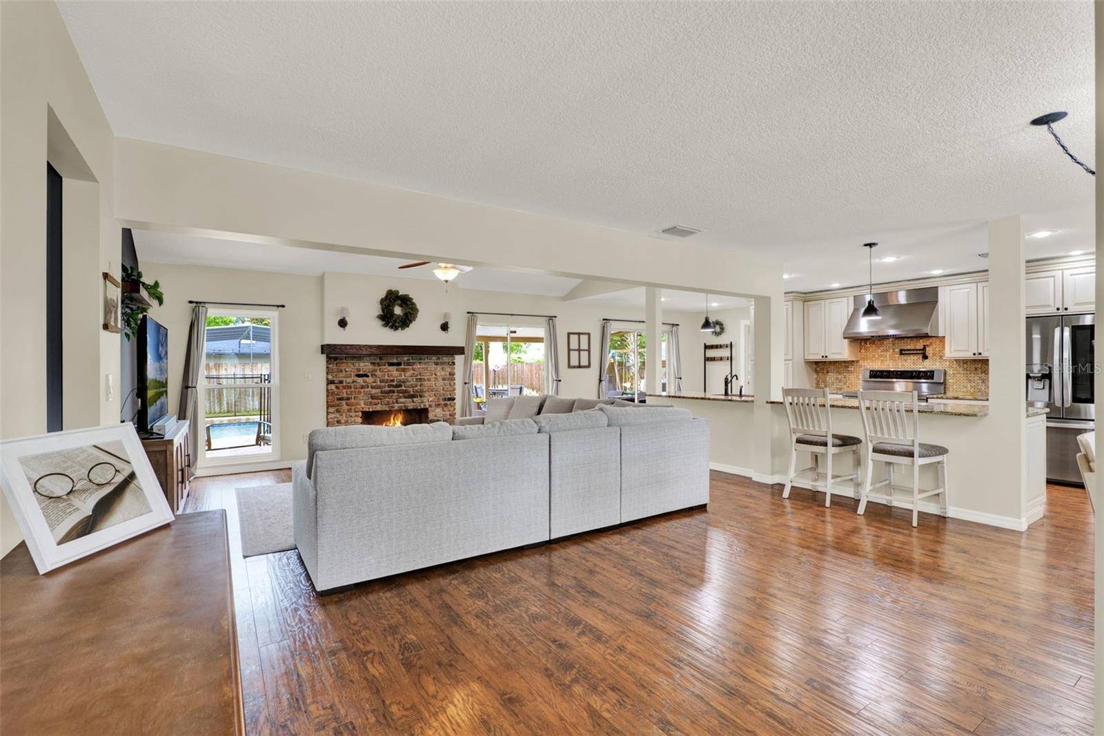 Longwood, FL 32779,1511 SUZANNE WAY