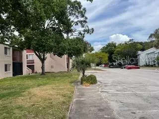 Orlando, FL 32839,4322 LAKEWAY DR #13 F