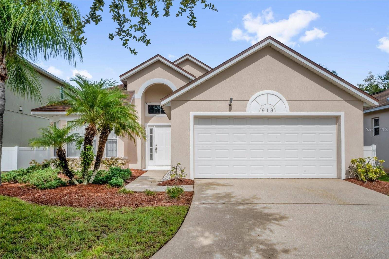 913 EMERALD GREEN CT, Kissimmee, FL 34746