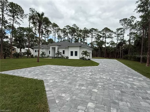 Naples, FL 34117,788 9TH ST SW