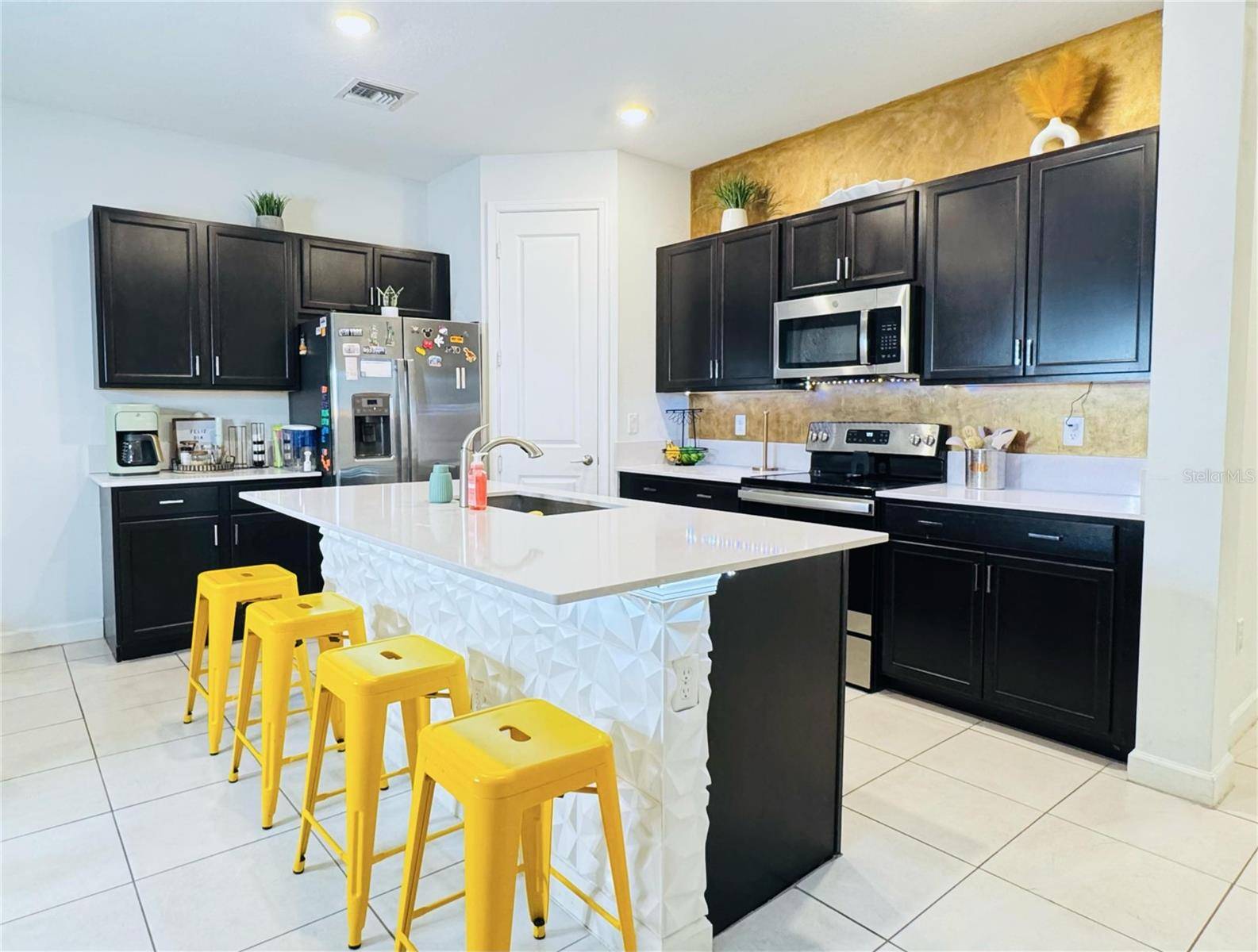 Riviera Beach, FL 33410,1006 SWEET BRIAR LN