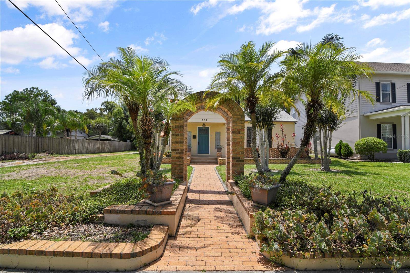 689 OVERSPIN DR, Winter Park, FL 32789