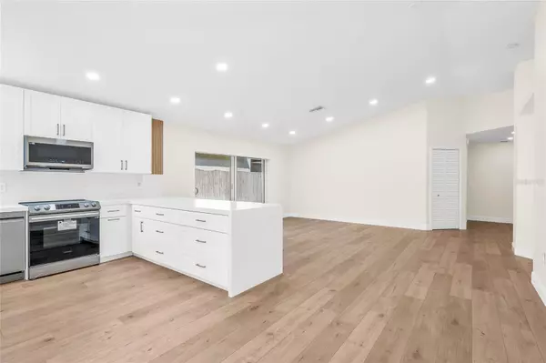 Plantation, FL 33325,13412 NW 5TH CT