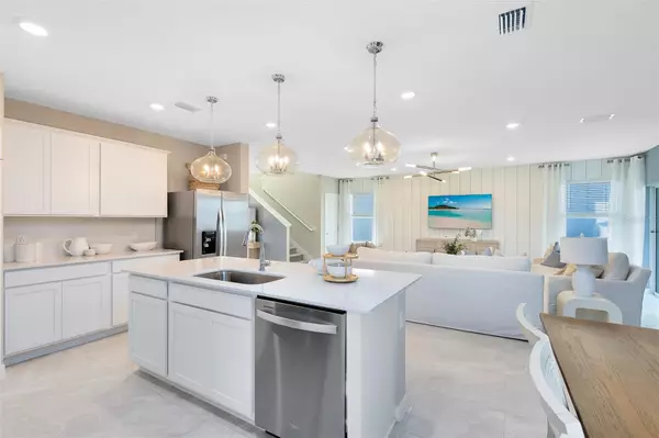 Orlando, FL 32829,6947 COPPERWOOD AVE