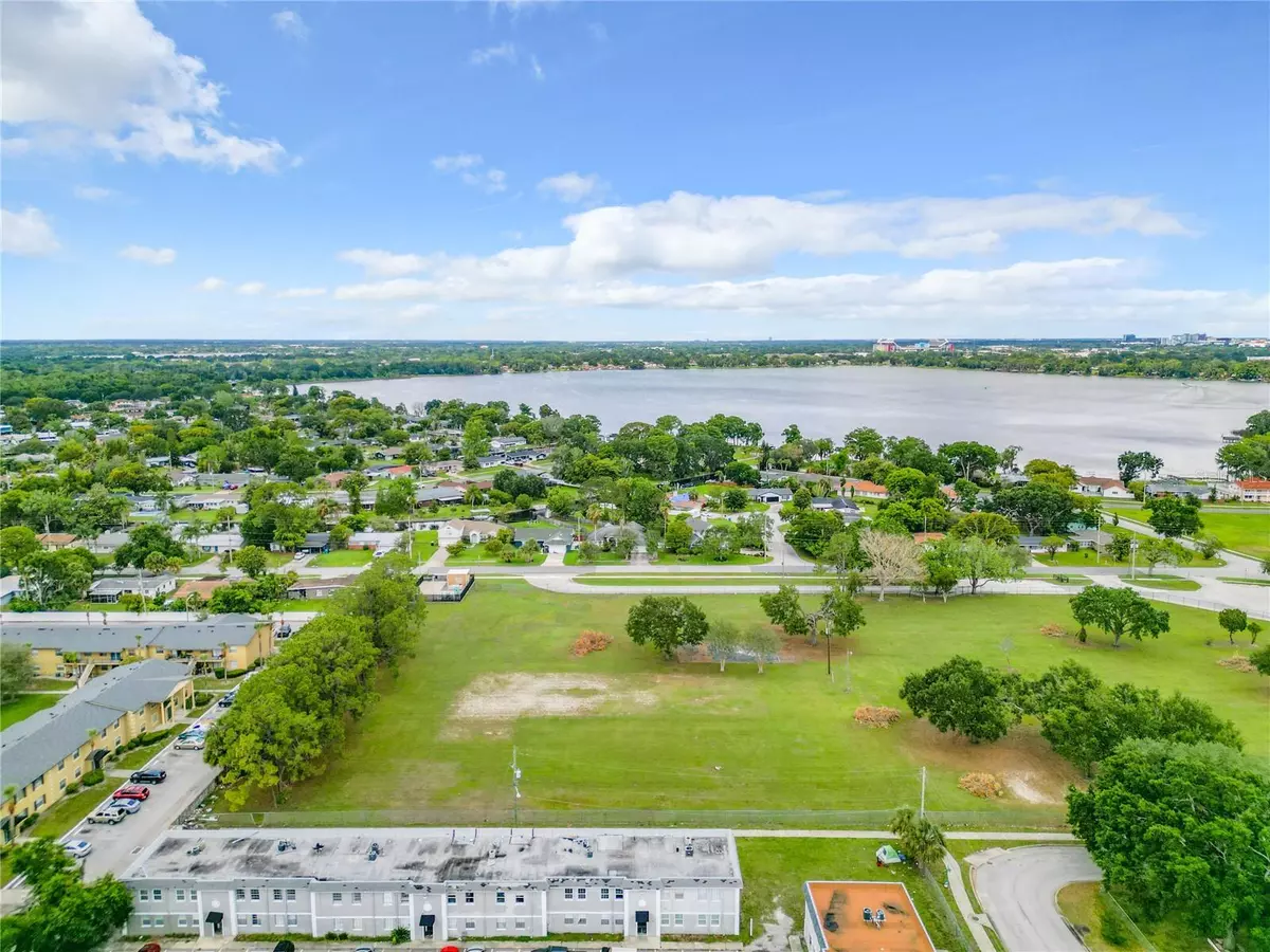 Orlando, FL 32805,2771 L B MCLEOD RD #2771