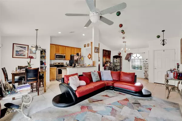 Deltona, FL 32725,3167 WOOD ROSE WAY