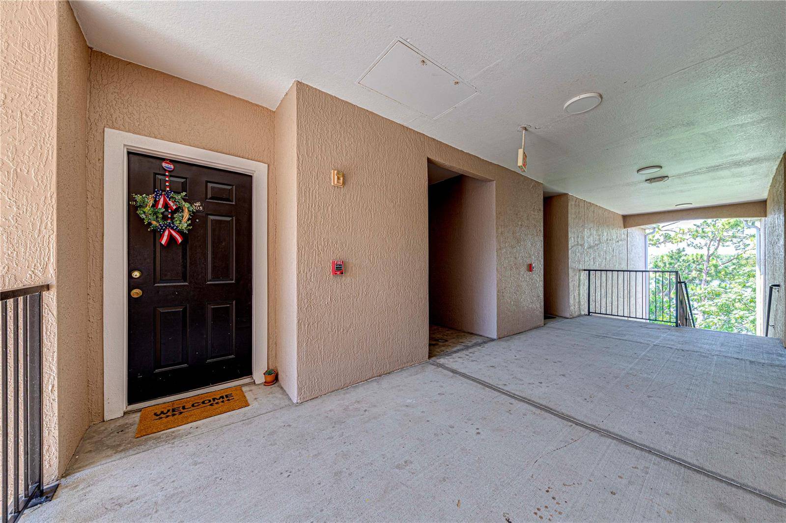 Orlando, FL 32835,3250 CORONA VILLAGE WAY #305