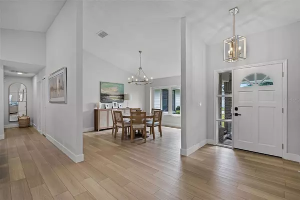 Winter Springs, FL 32708,696 VENTURE CT