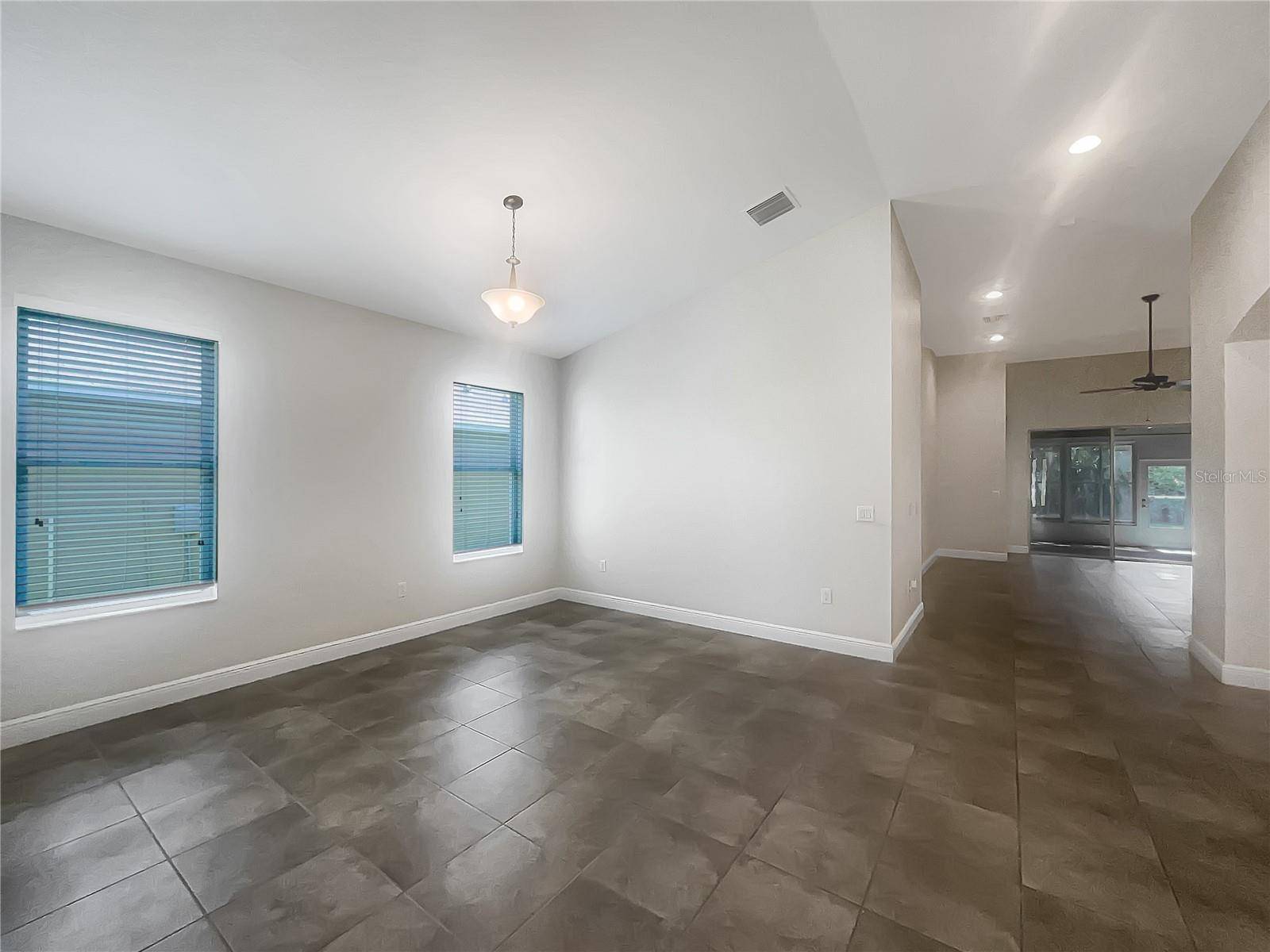 Gibsonton, FL 33534,12671 FLATWOOD CREEK DR