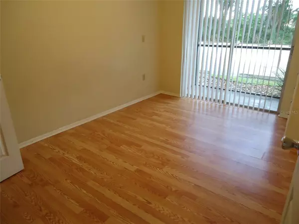 Altamonte Springs, FL 32701,103 OYSTER BAY CIR #120