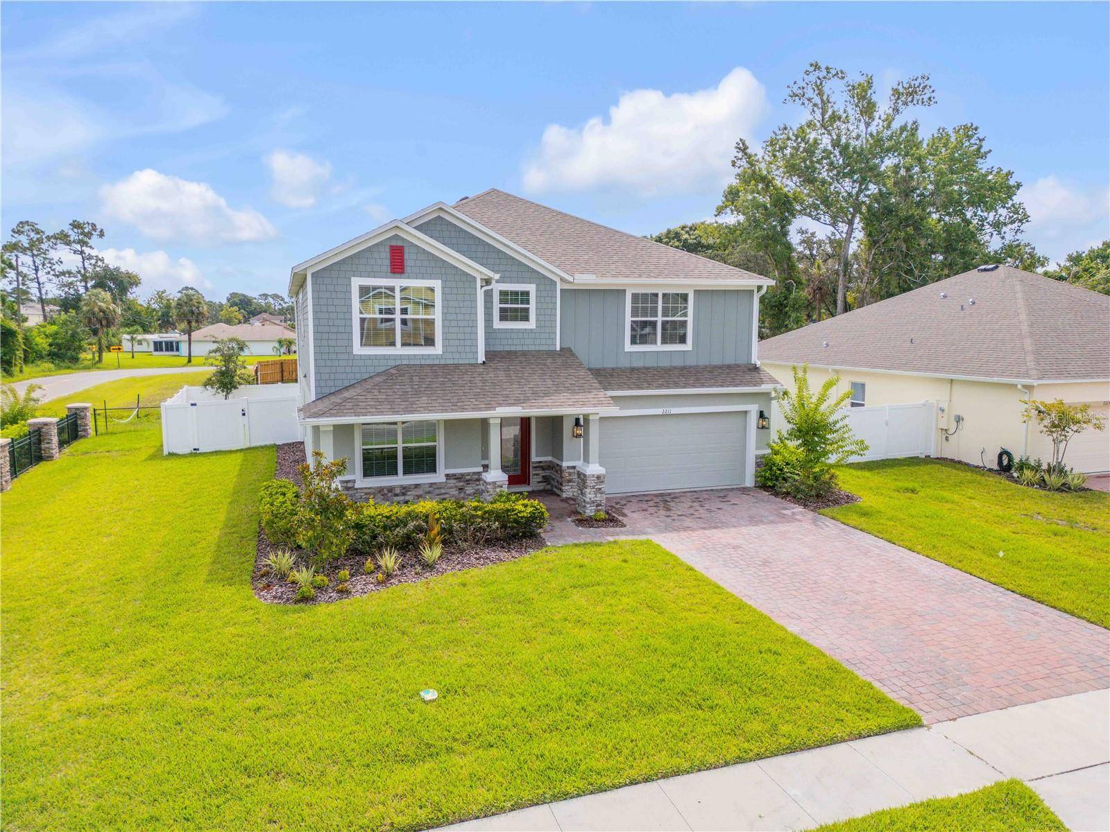 Edgewater, FL 32141,2211 ELEGANT MANOR CIR