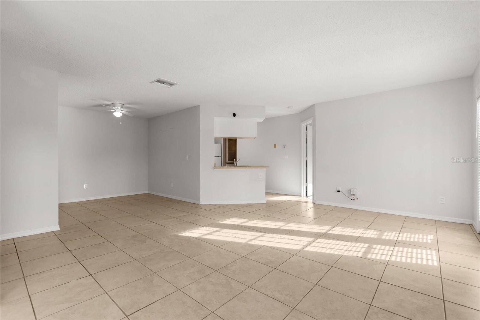 Orlando, FL 32826,2550 N ALAFAYA TRL #7204