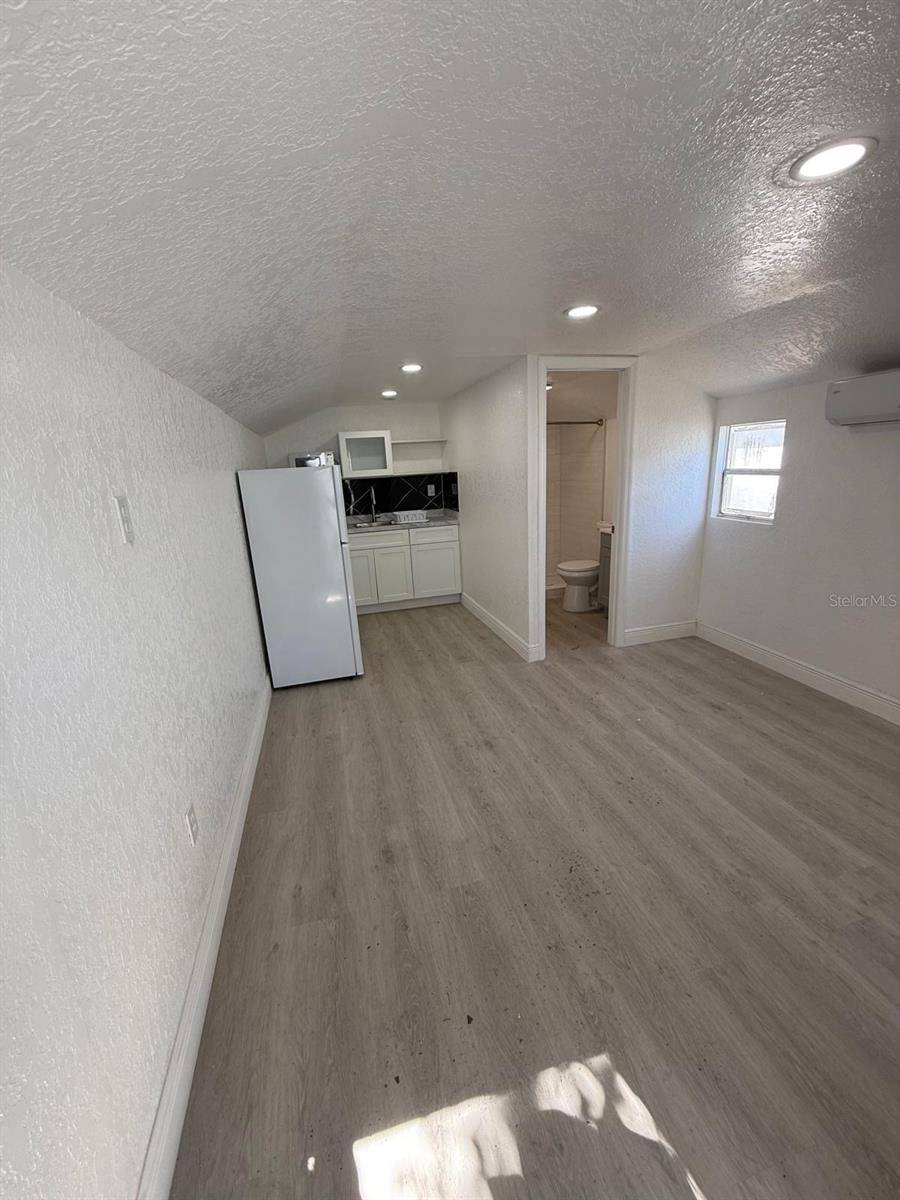 Montverde, FL 34756,17011 BAY AVE
