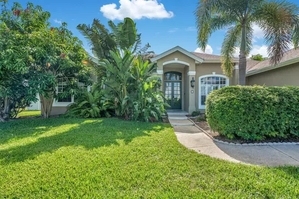 8155 CANYON LAKE CIR, Orlando, FL 32835