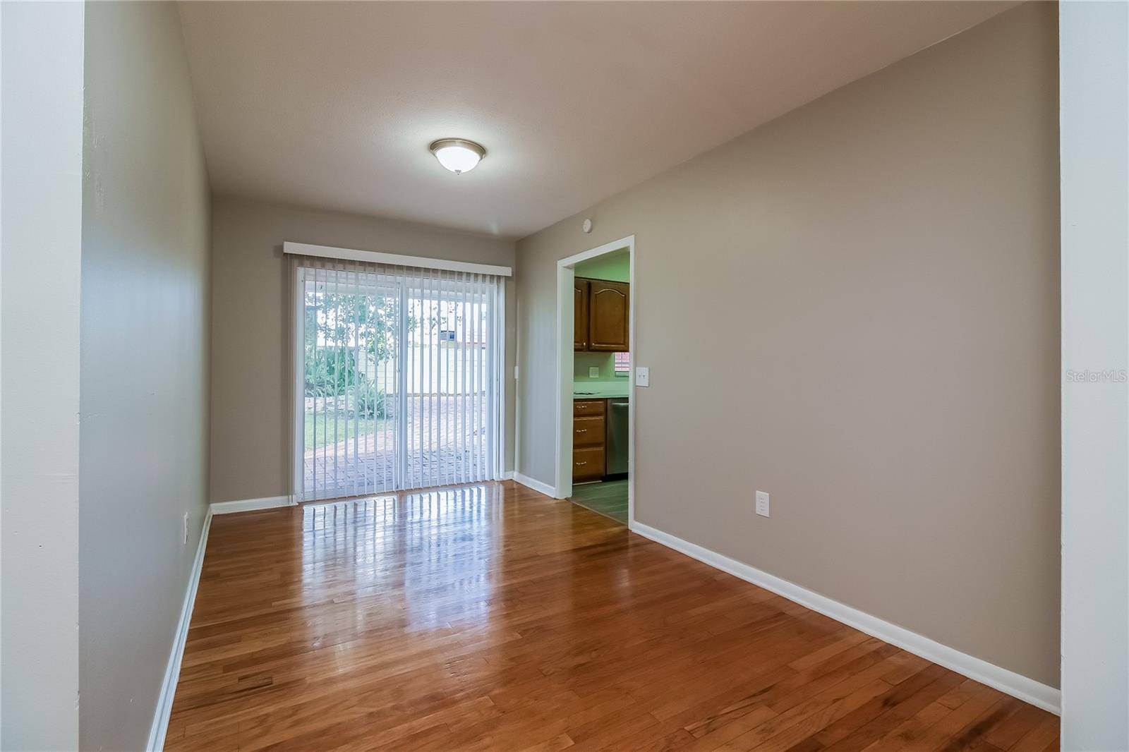 Brandon, FL 33511,804 GREENBRIAR DR