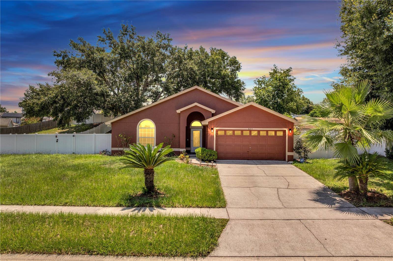 6215 BROOKHILL CIR, Orlando, FL 32810