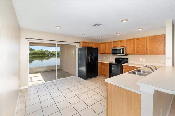 Kissimmee, FL 34744,233 SOUTHBRIDGE CIR