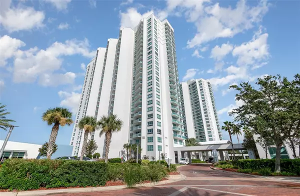 Daytona Beach, FL 32117,231 RIVERSIDE DR #1702