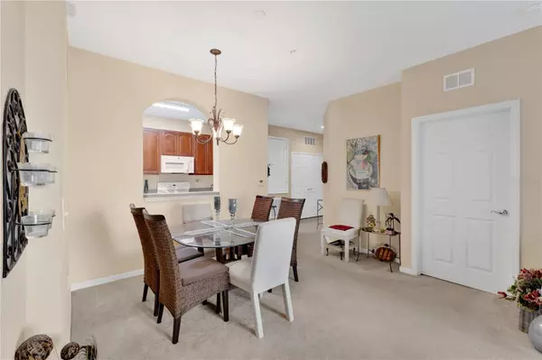 Orlando, FL 32829,8775 SARTORI ST #108