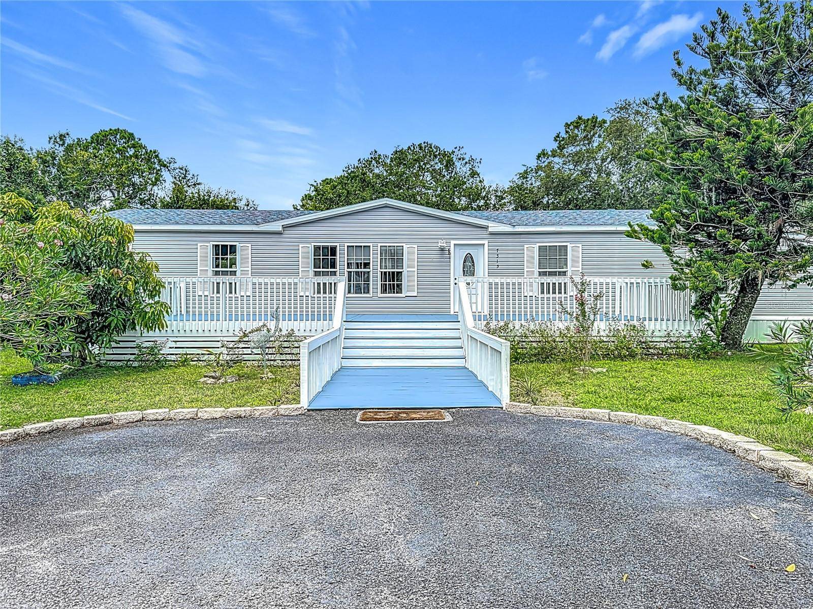7515 ROOKS DR, Wesley Chapel, FL 33545