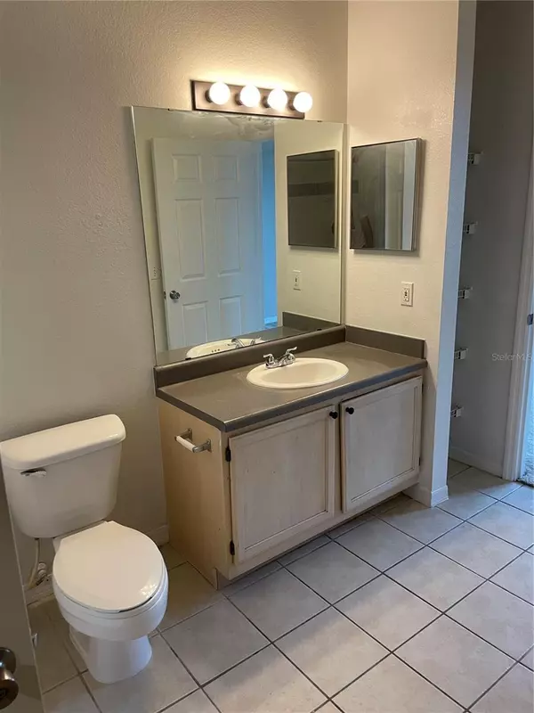 Orlando, FL 32835,3315 PARKCHESTER SQUARE BLVD #306