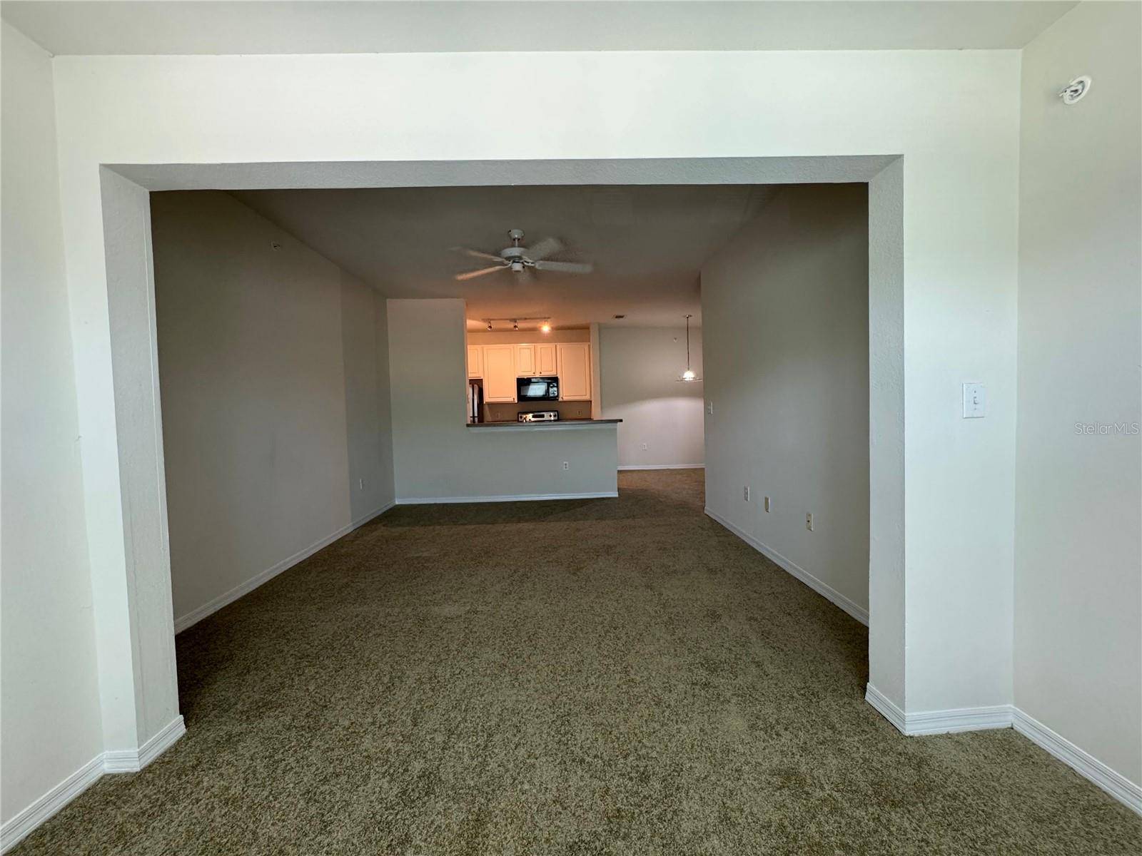 Orlando, FL 32811,5459 VINELAND RD #4304