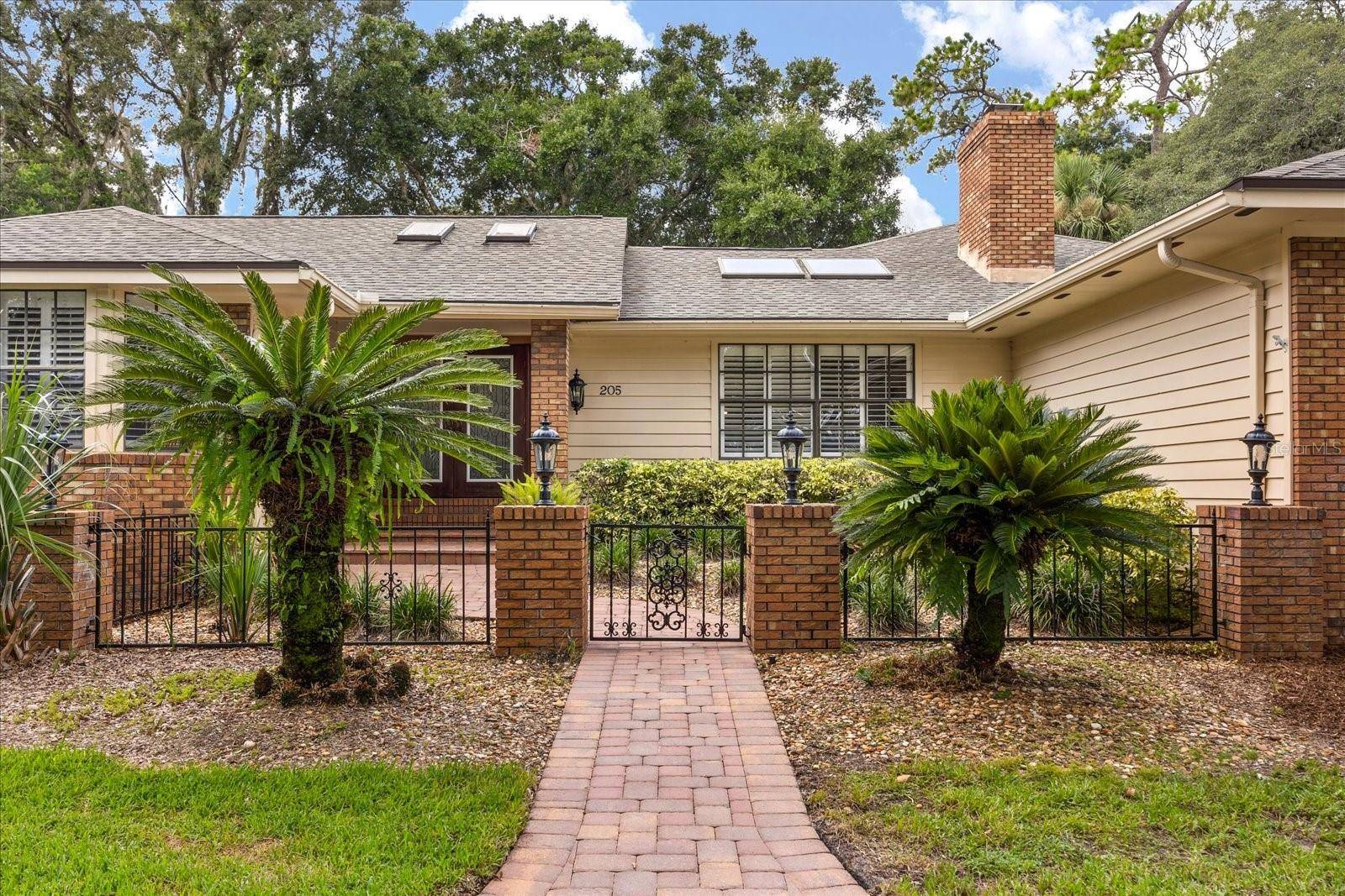 Longwood, FL 32779,205 N SWEETWATER COVE BLVD